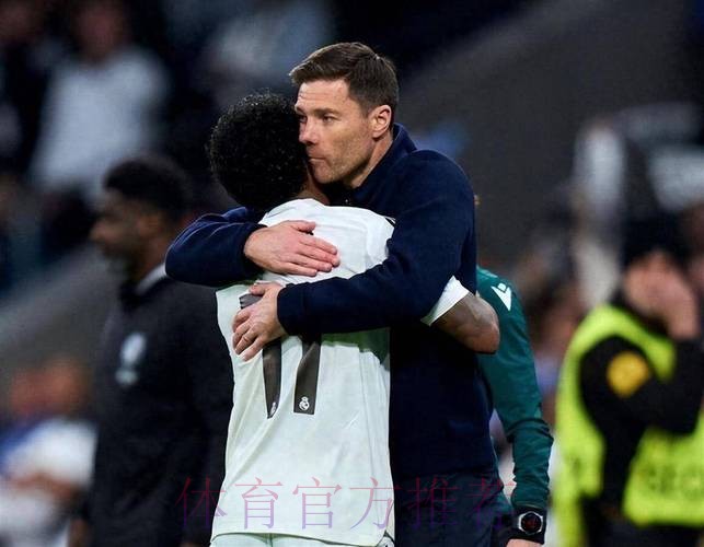 阿隆索纠错!皇马6000万前锋蜕变:边缘人晋升主力 全队受益 阿隆索纠错!皇马6000万前锋蜕变:边缘人晋升主力 全队受益