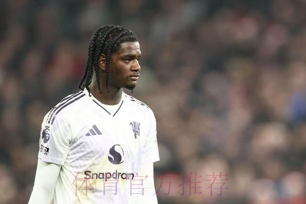 太阳报独家:曼联19岁中卫海文租下弗爵旧屋,并会很守规矩 太阳报独家:曼联19岁中卫海文租下弗爵旧屋,并会很守规矩