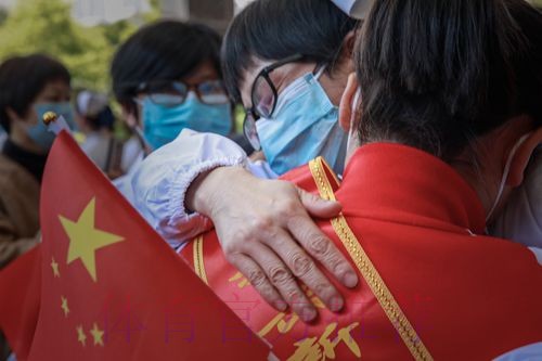 舒梅切尔谈球迷嘘声:阿诺德应当作英雄欢迎归来 舒梅切尔谈球迷嘘声:阿诺德应当作英雄欢迎归来